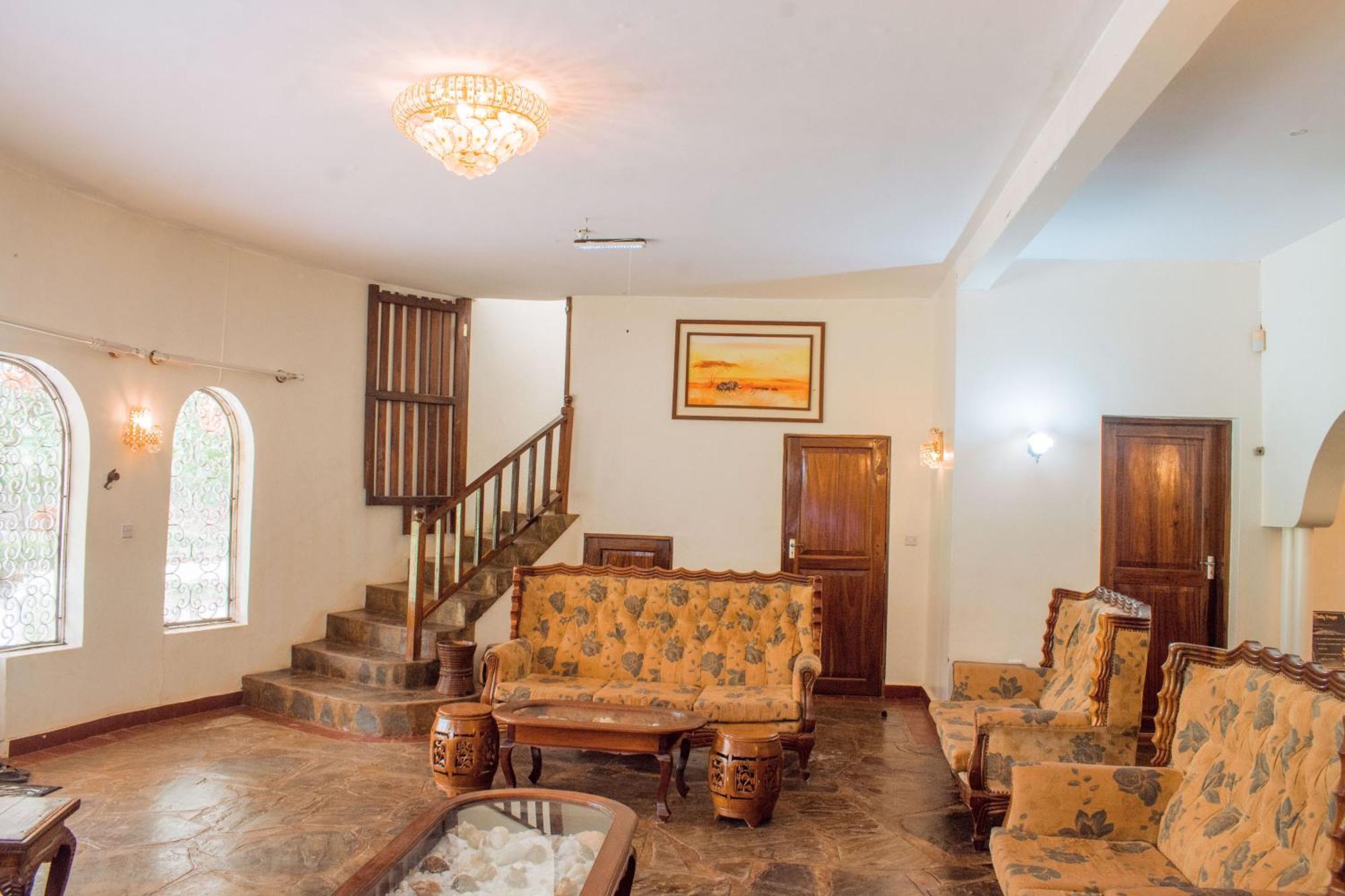 Kijani Cottages In Diani Диани Бийч Екстериор снимка